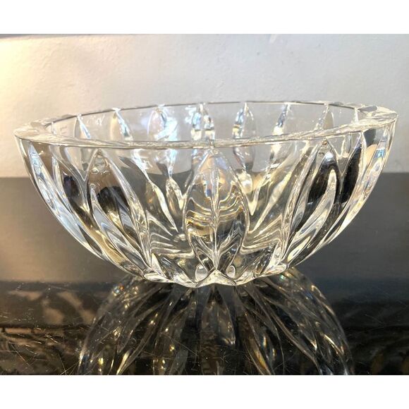 Reed and Barton Equinox Bowl 10 Inch 6005/1041 Lead Crystal w/Box NWT - Picture 1 of 6
